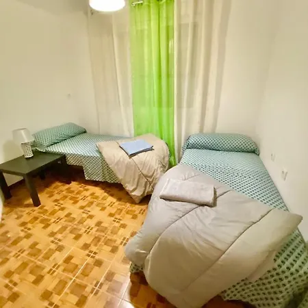 1 Private With A Window Near The Sea, Wifi אליקאנטה